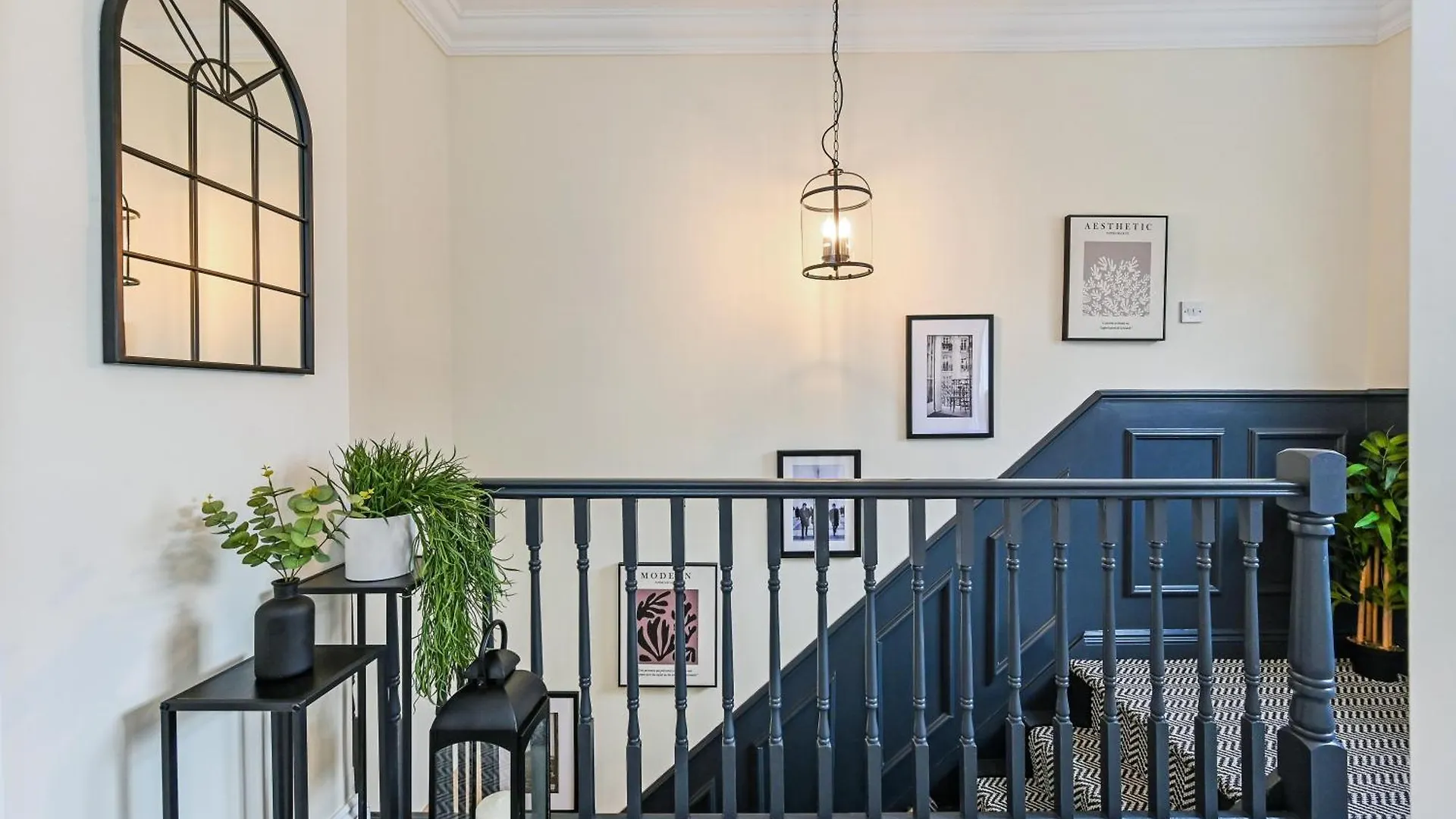 Urban Oasis, Stylish Townhouse In Central Cardiff 0*,